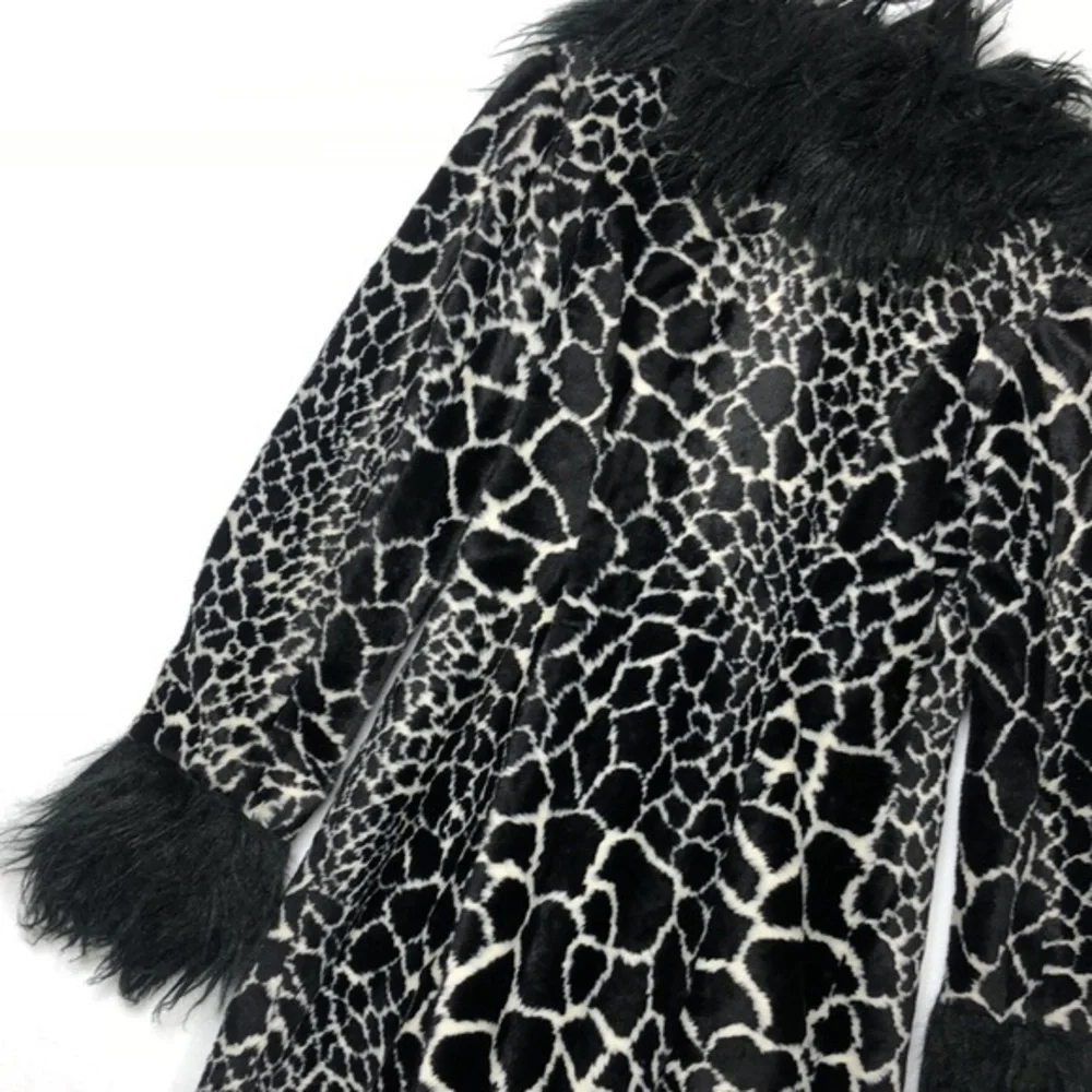 Rare Vintage Betsey Johnson Mongolian Faux Fur Animal Print 90s Y2k Trench Coat - Picture 10 of 16